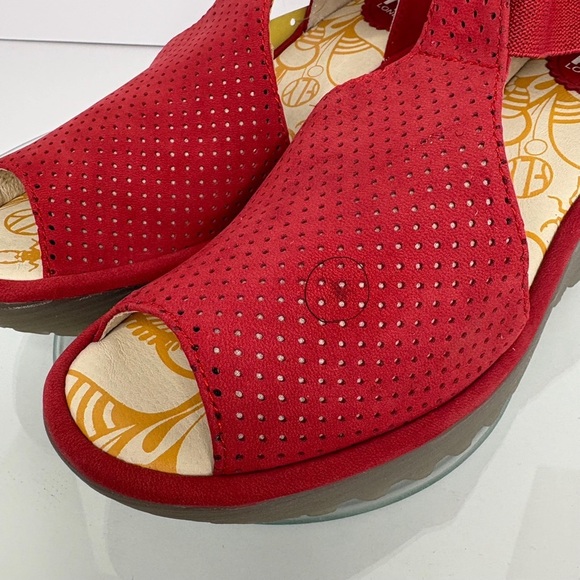 Fly London Sandal Platform Wedge Open Toe Red Women's 7/38 Perforated Leather - Picture 9 of 10